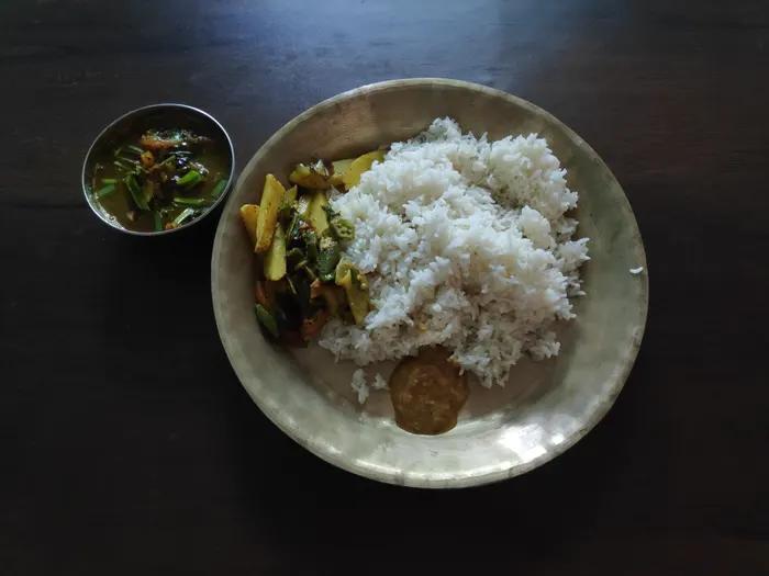 Food and Culture of Nepal: Dal Bhat, Newari Feasts, and the Thakali Thali