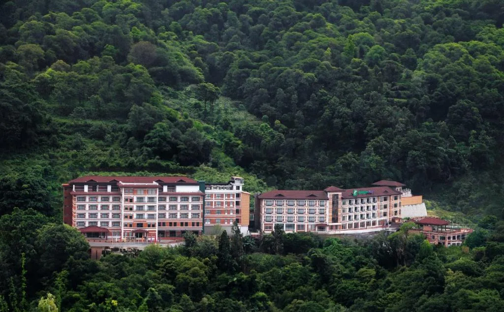 Holiday Inn Resort