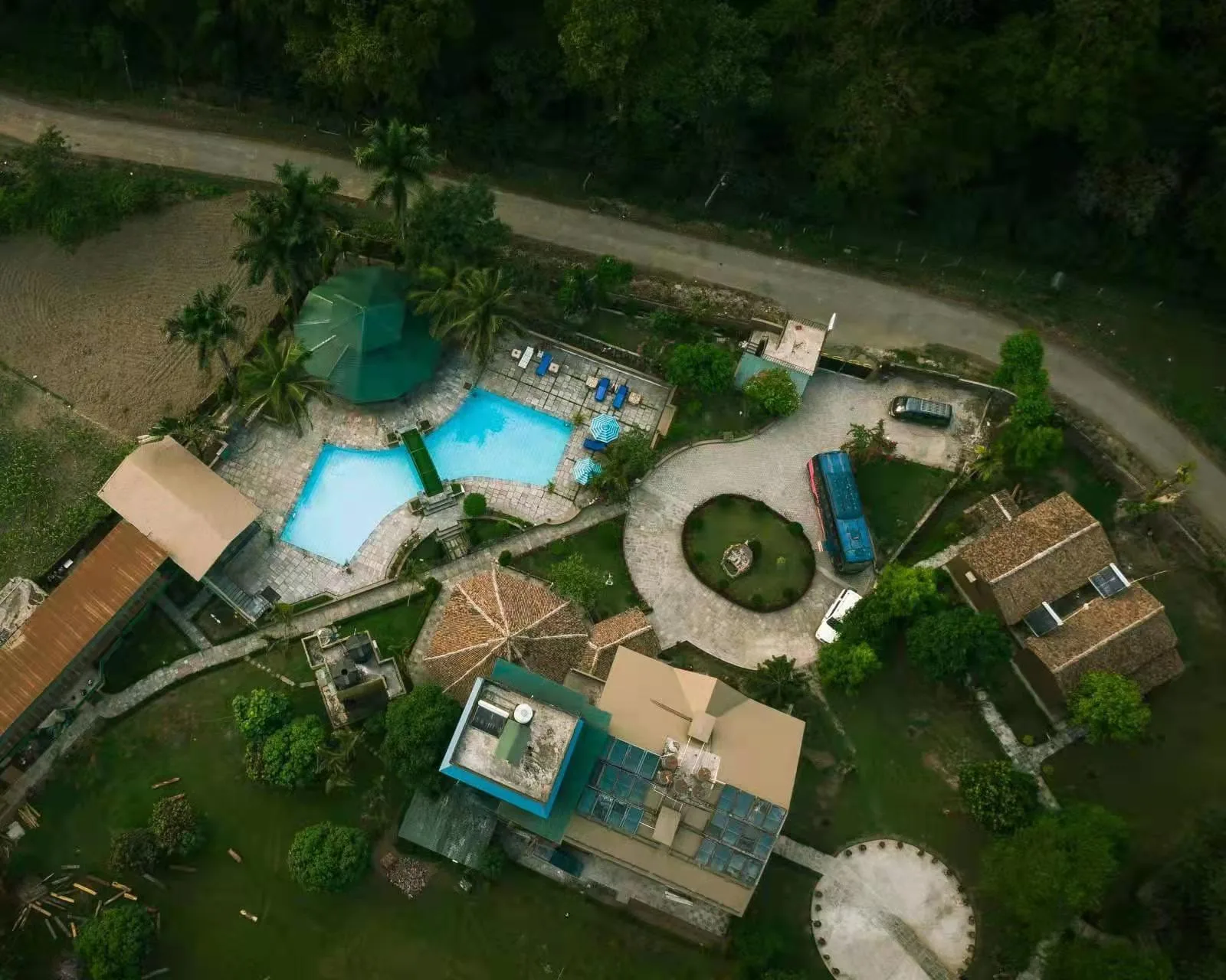 Safari Adventure Lodge 3