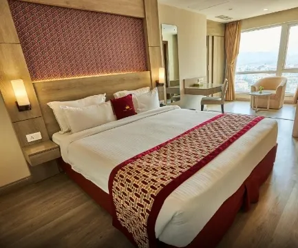 Deluxe Double Room with Bathtub