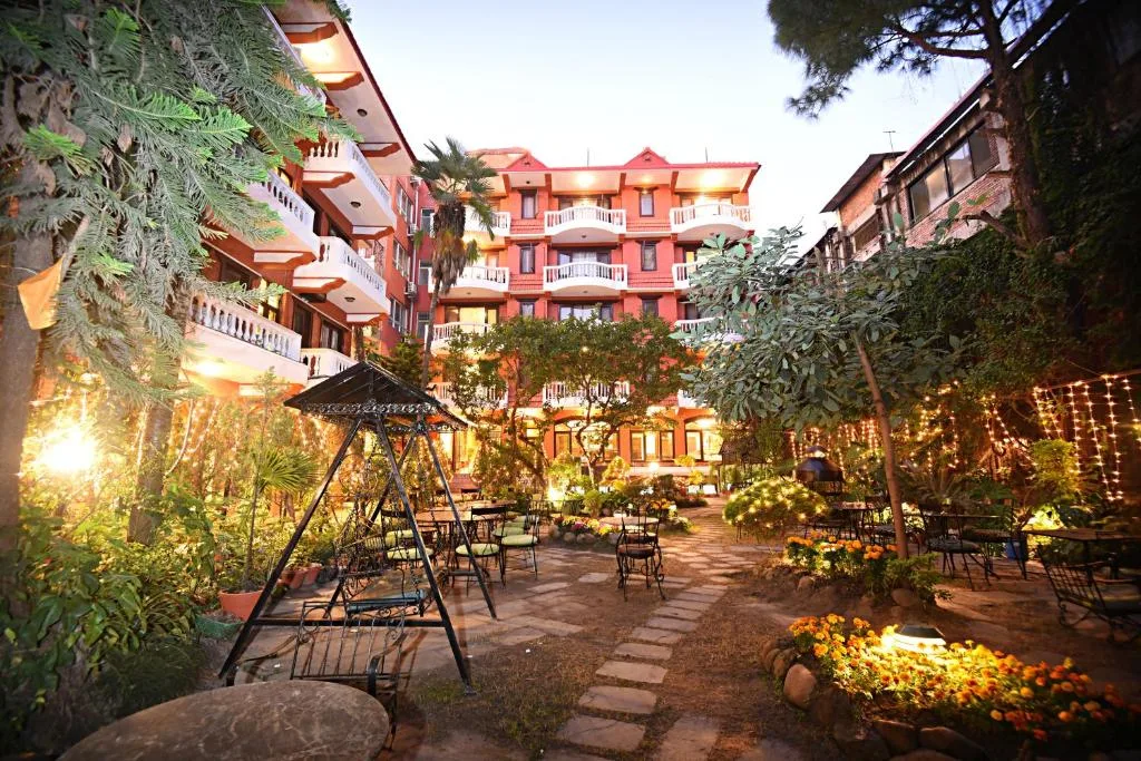Hotel Nirvana Garden