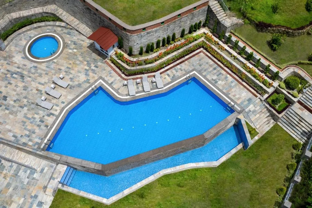 Holiday Inn Resort 3
