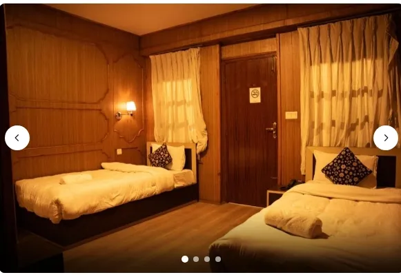 Standard Twin Room