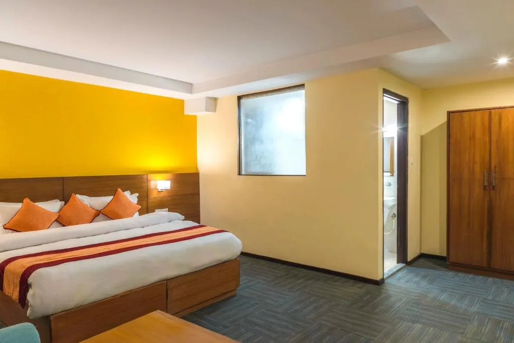 Deluxe Double or Twin Room