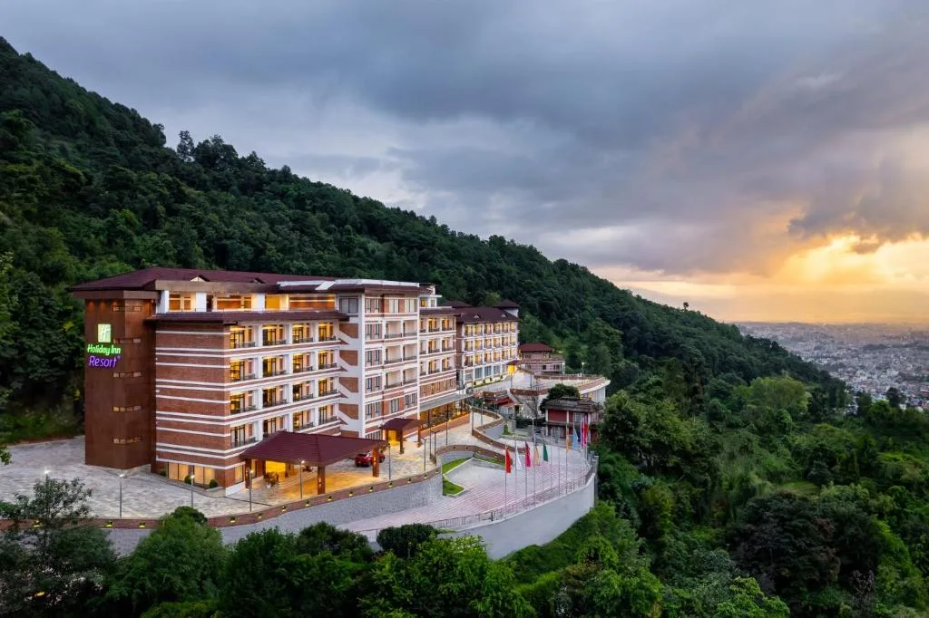 Holiday Inn Resort 2