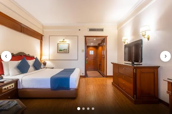 Deluxe King Room