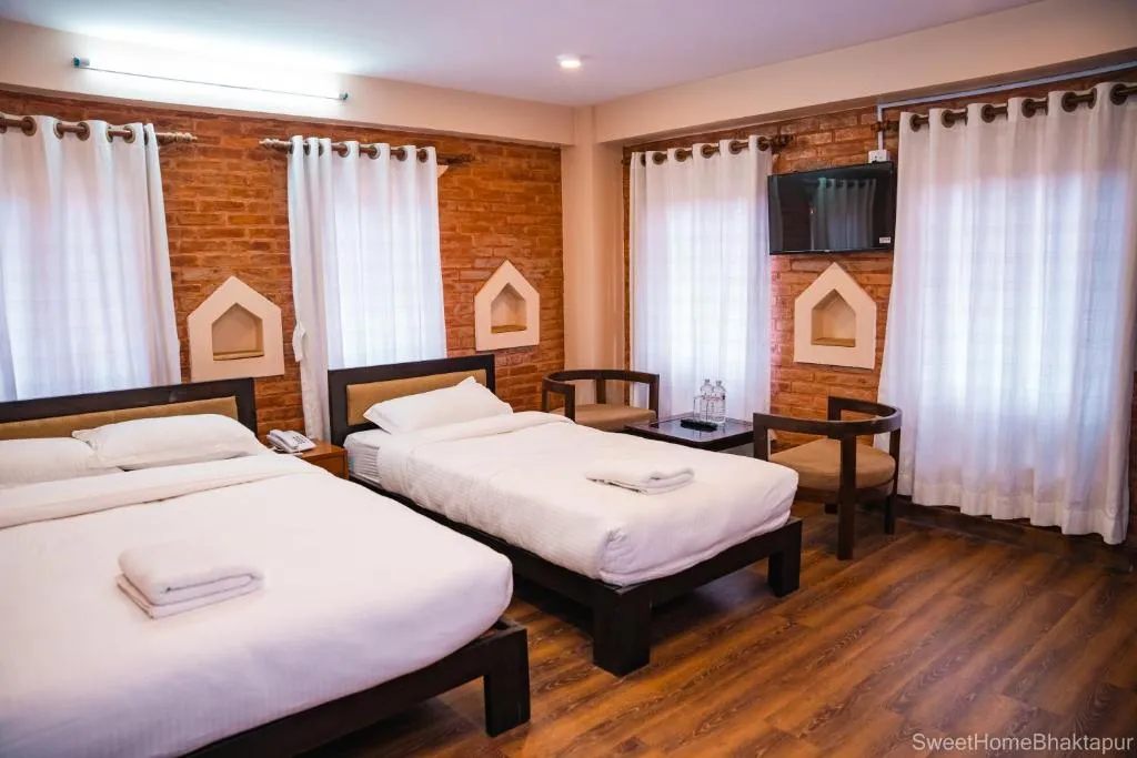 Deluxe Double Room with Shower