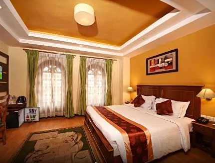 Deluxe Double or Twin Room with Balcony 