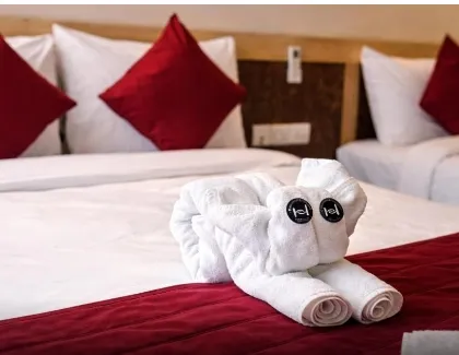 Deluxe Triple Room with Mountain or City View
