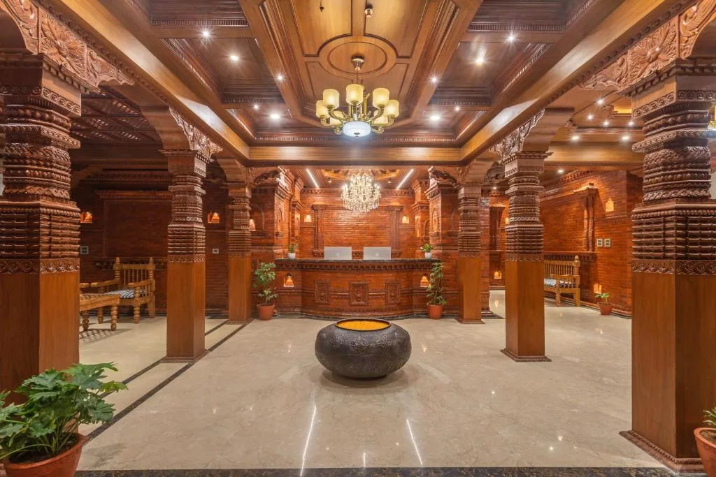 Aarya Hotel and Spa