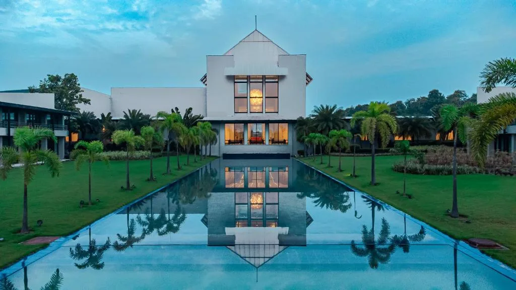 Tiger Palace Resort