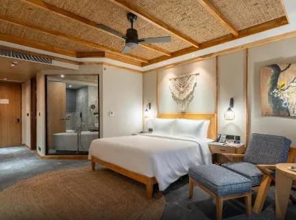 Deluxe Room With Balcony