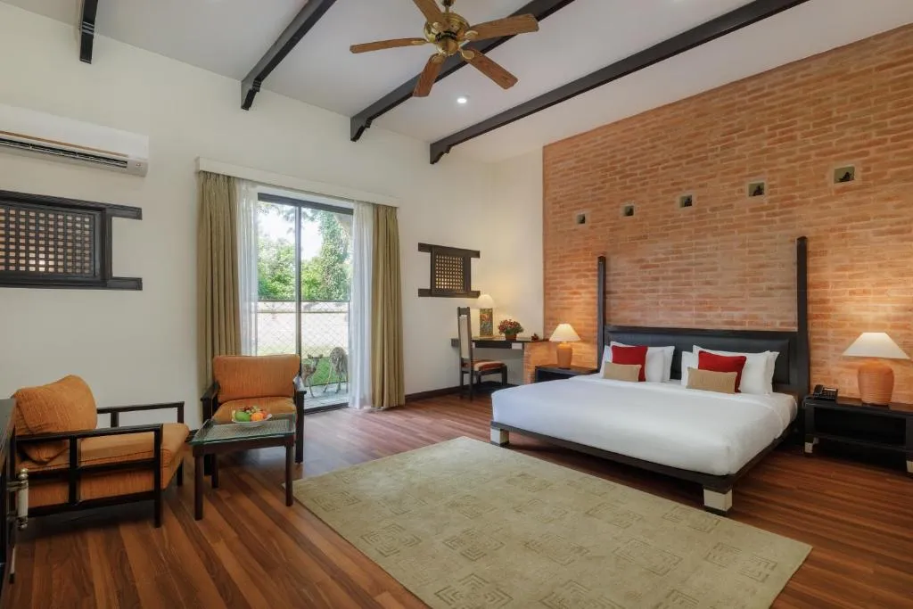 Premier Room