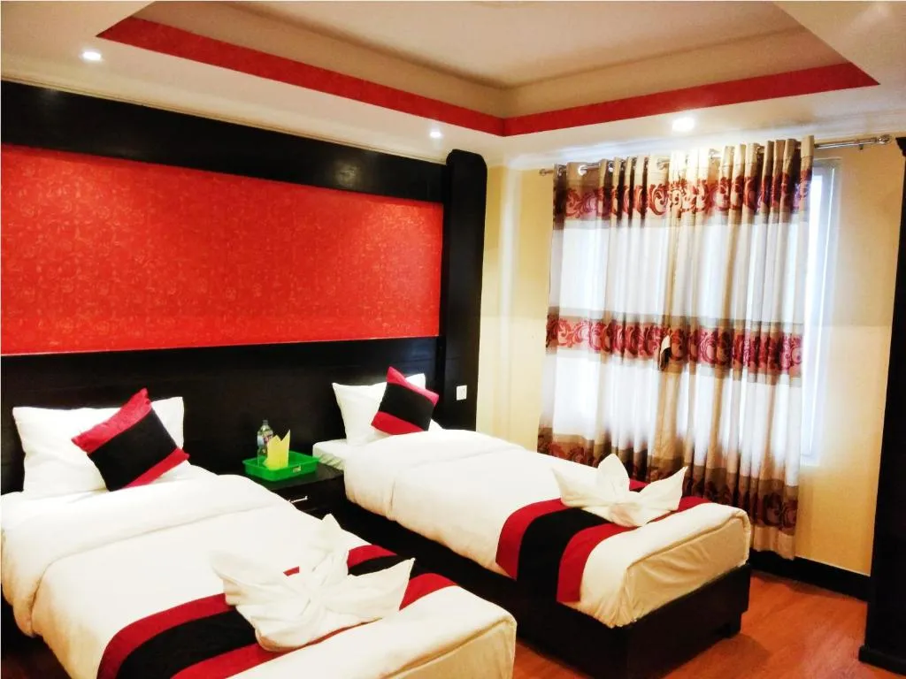 Deluxe Twin Room
