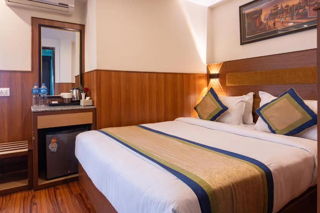 Deluxe Single Room