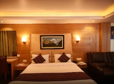 Executive Suite with Mountain View